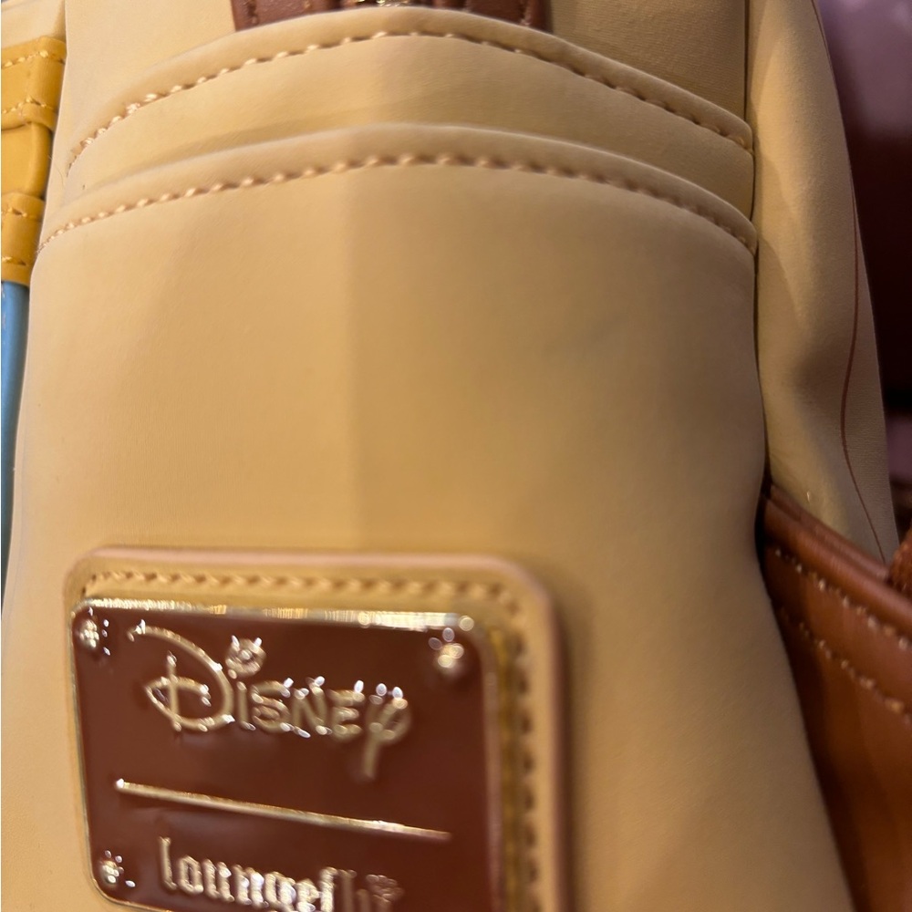 GUC Roo Loungefly bag.